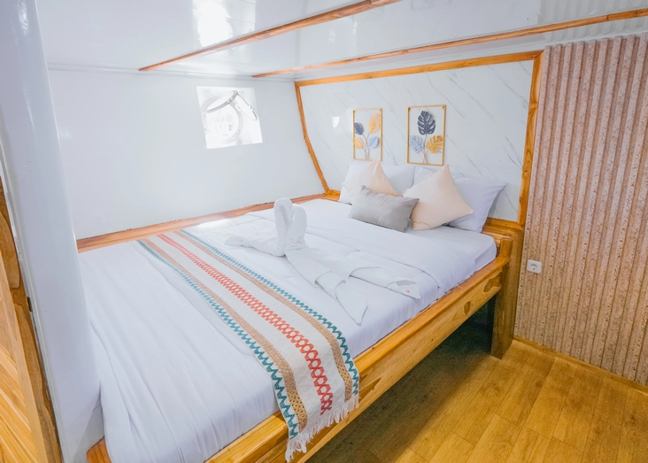 Shared Cabin 1 3 Pax