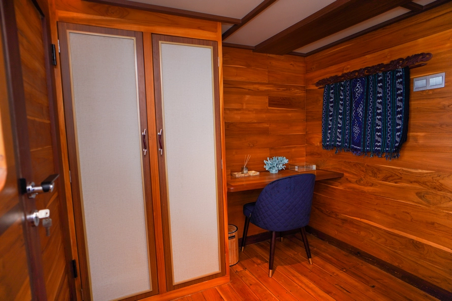 Osaka Cabın