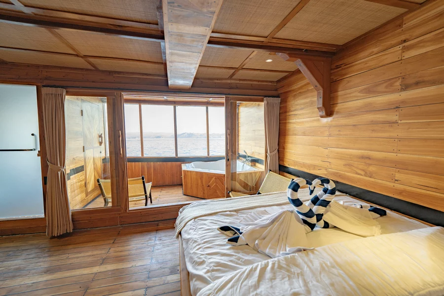 Master Cabin