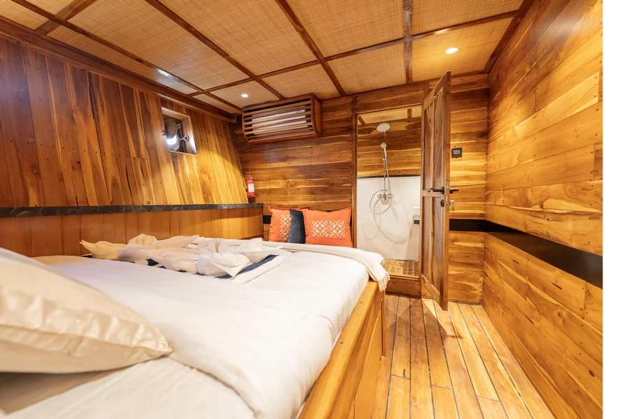 Superior Cabin