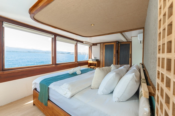 Signature Cabin