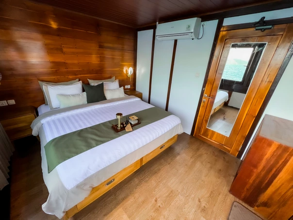 Deluxe Cabin 1