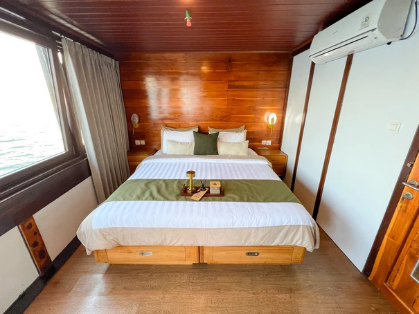 Deluxe Cabin 3