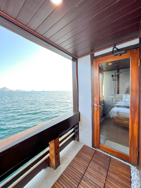 Deluxe Cabin 4