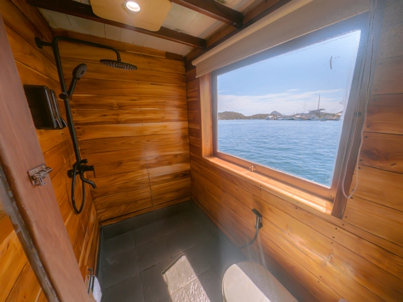 Deluxe Cabin