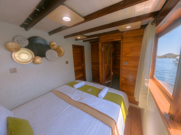 Deluxe Cabin
