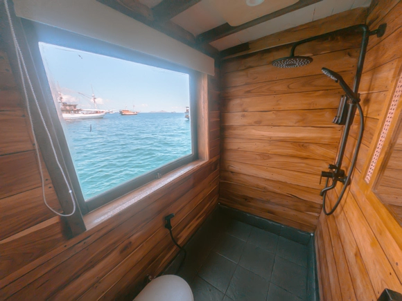 Deluxe Cabin