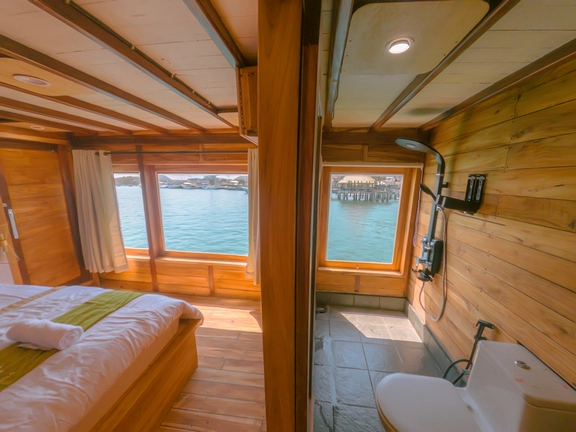 Signature Cabin 1