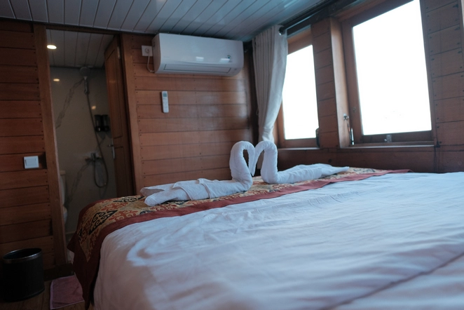 Deluxe Cabin 1