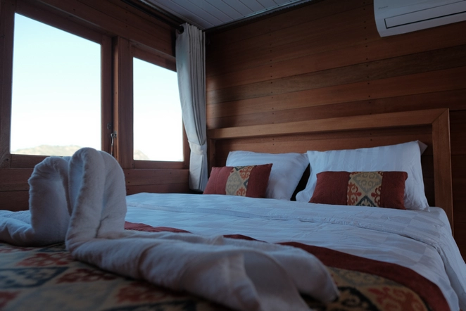Signature Cabin