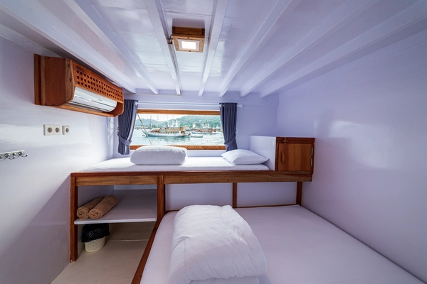 Triple Cabin 2