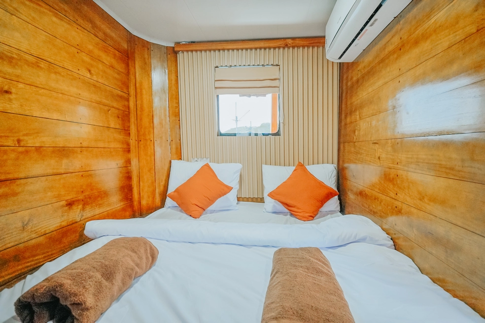 Superior Cabin