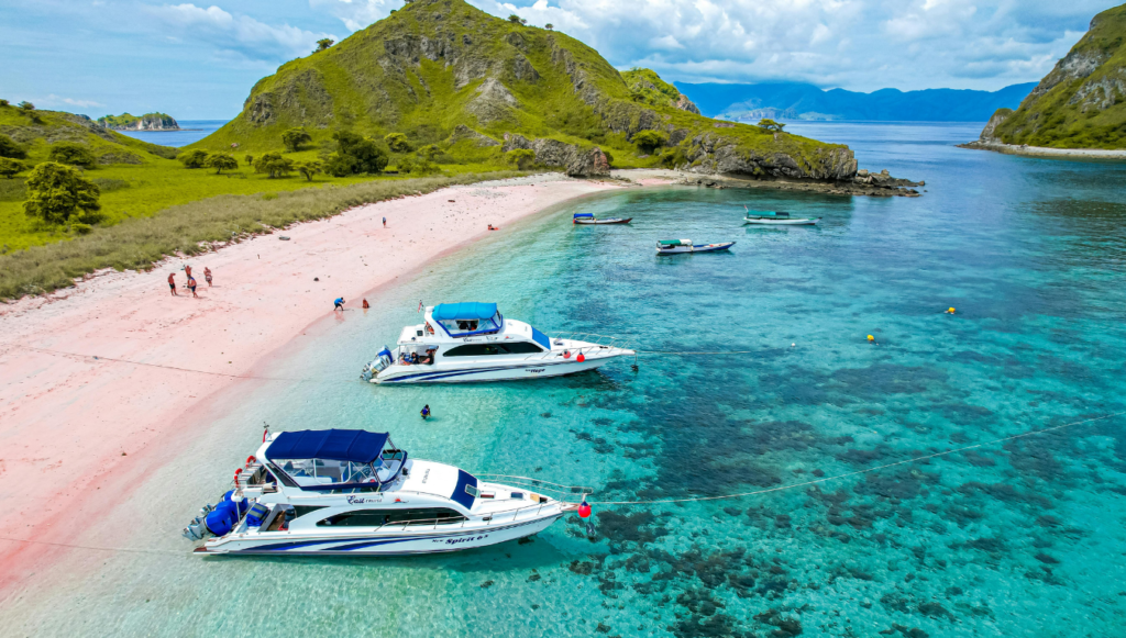 one day trip labuan bajo